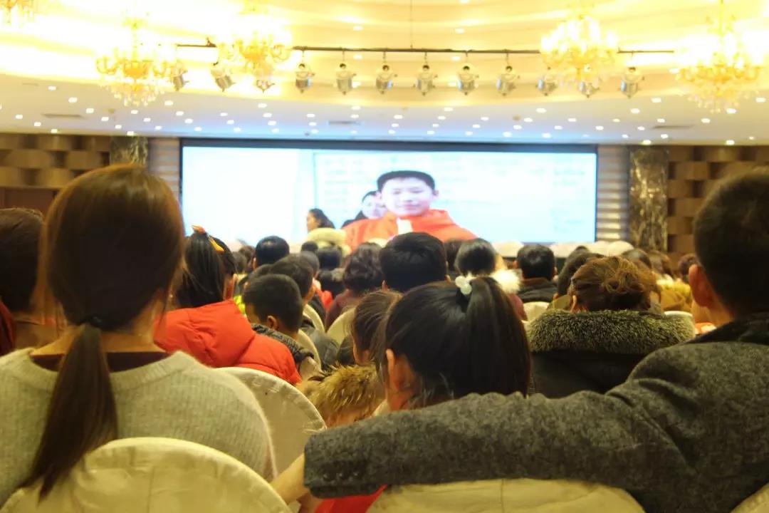 undefined 【海纳百川,凤凰涅槃】未来星教育脑潜能2017-2018学年年终展示汇报课顺利举行!